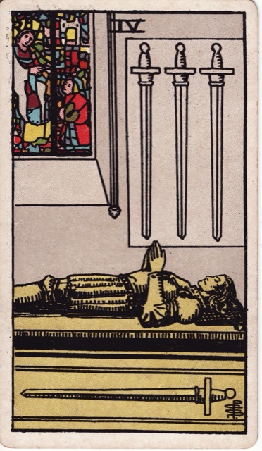 Cuatro de Espadas: significado en el Tarot