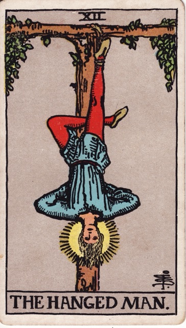 El Colgado: significado en el Tarot